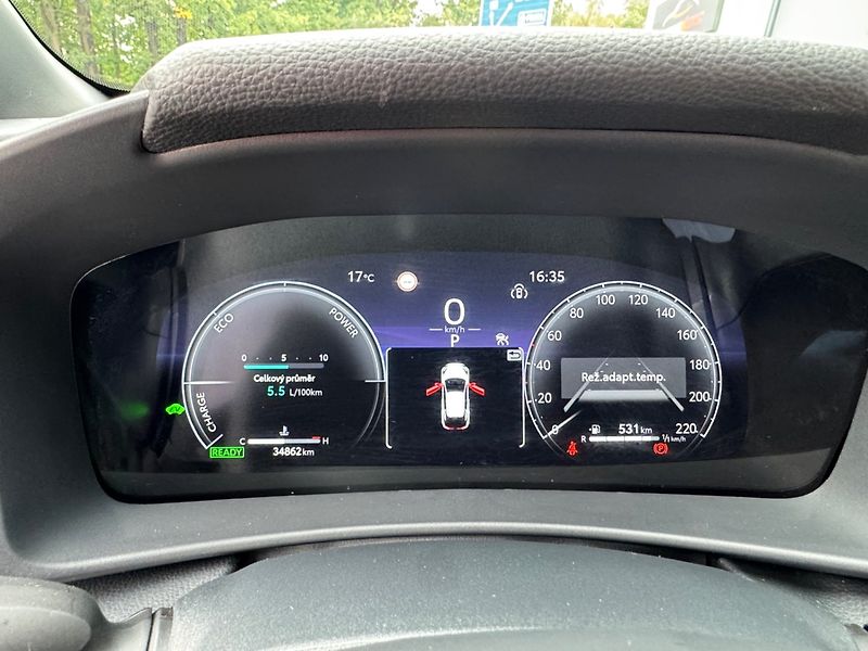Toyota C-HR (2025) 1.8 Hybrid 140k Executive - fotka 18 z 32
