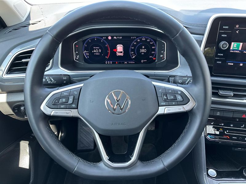 Volkswagen T-Roc Style 1.5 TSI 110kW Man. 6 - fotka 17 z 24