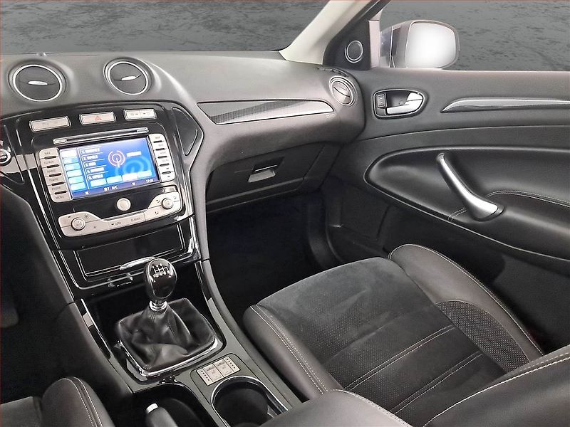 Ford Mondeo (2010) 2.2 TDCI, Navi, Tempomat - fotka 8 z 20