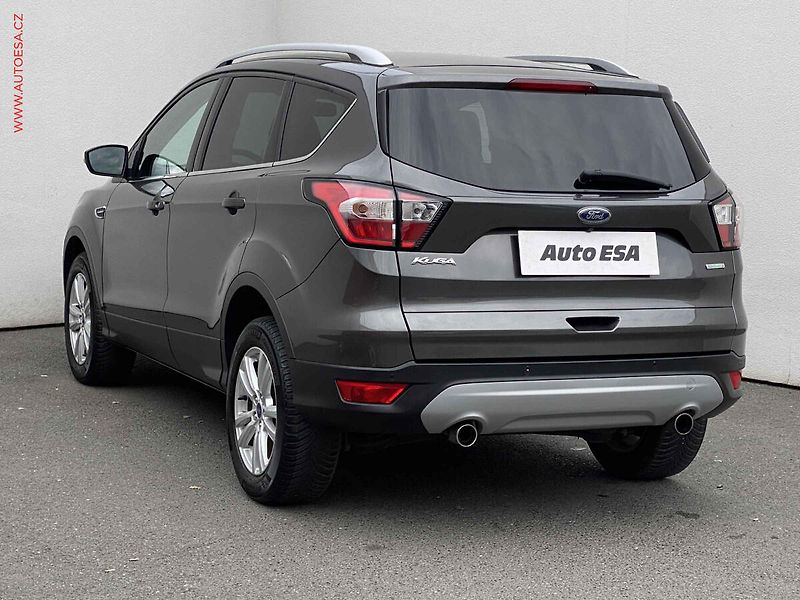 Ford Kuga (2016) 1.5 EB, Navi, kamera - fotka 6 z 18