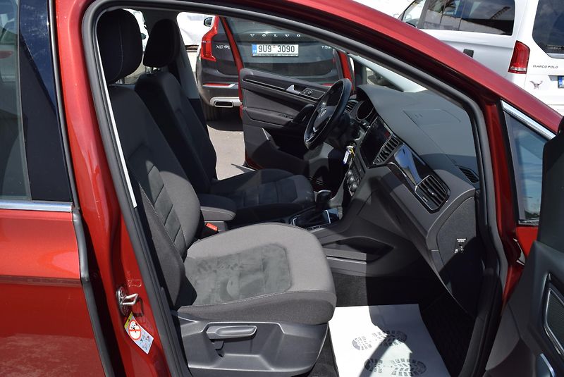 Volkswagen Golf Sportsvan (2020) 1.5TSI 110kw DSG 7° HIGHLINE  - fotka 38 z 50