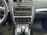 Škoda Octavia (2010) 1.6 TDI 77kW - náhled 22