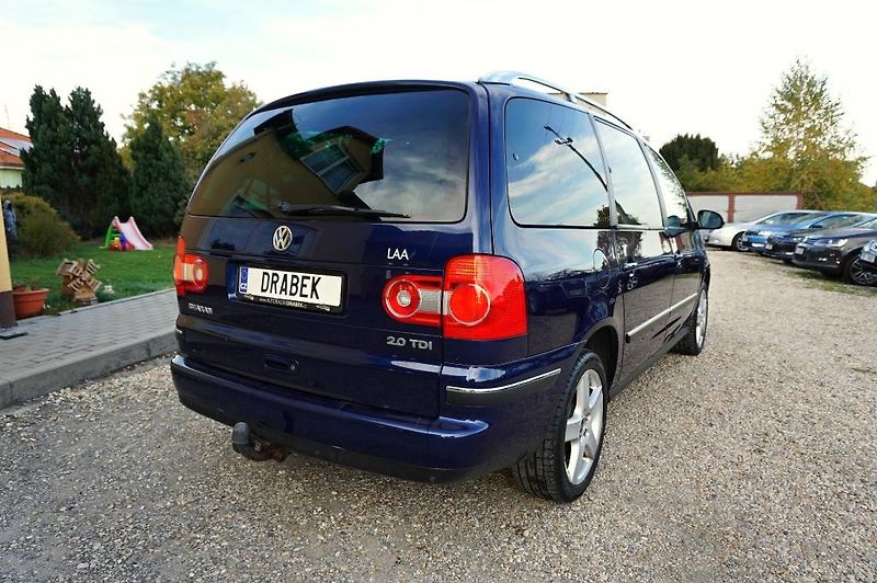 Volkswagen Sharan (2007) 2,0 TDI 103 kW - fotka 5 z 43