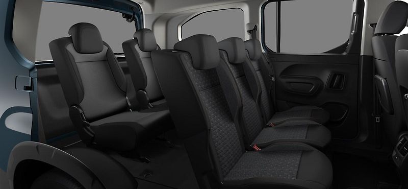 Peugeot Rifter (2026) LONG GT BlueHDi 130 EAT8 - fotka 9 z 9