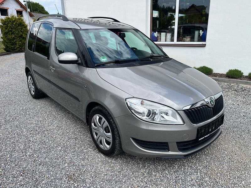 Škoda Roomster (2010) 1.6 TDI Velmi pěkný - fotka 1 z 19