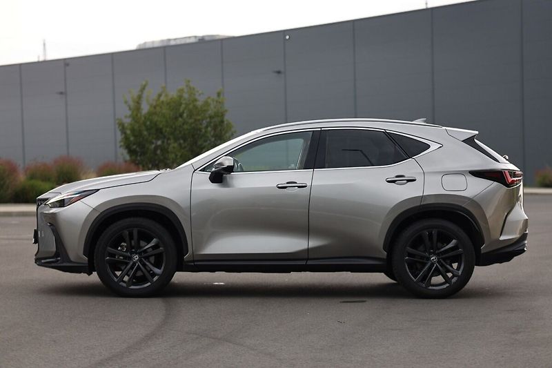 Lexus NX 350h 350H HEV PRESTIGE PLUS TECH - fotka 24 z 24