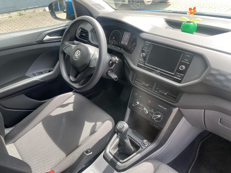 Volkswagen T-Cross (2019) TSi SERVIS TOP STAV - fotka 16 z 17