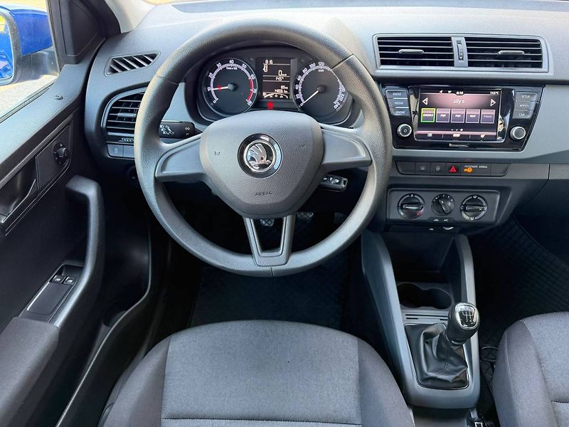 Škoda Fabia Active 1,0 TSI 70 kW 5° MP - fotka 14 z 28