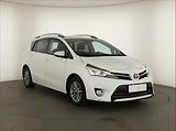 Toyota Verso (2017) 1.6 D-4D, 7 míst, Navi, Xenony - náhled 1
