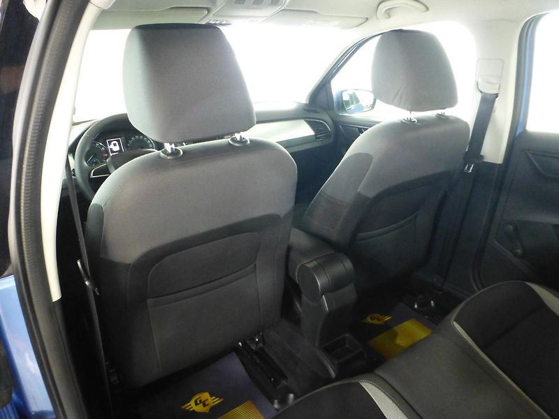 Škoda Fabia (2015) 1,2TSI-81KW**KLIMA**ALU KOLA - fotka 15 z 24