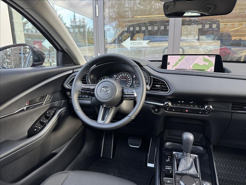 Mazda CX-30 2,5 L G 140ps 6AT FWD CENTRE-L - fotka 11 z 14