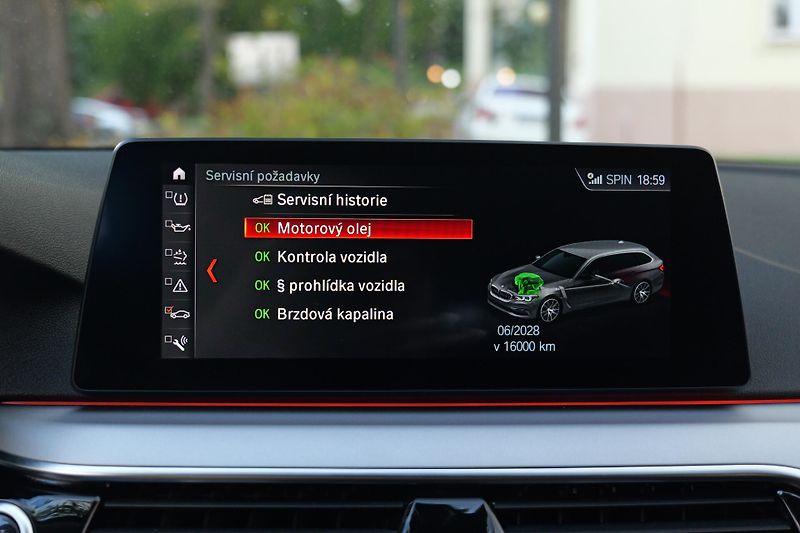 BMW Řada 5 530xD Aktiv.Podvozek TopVýbava - fotka 35 z 48