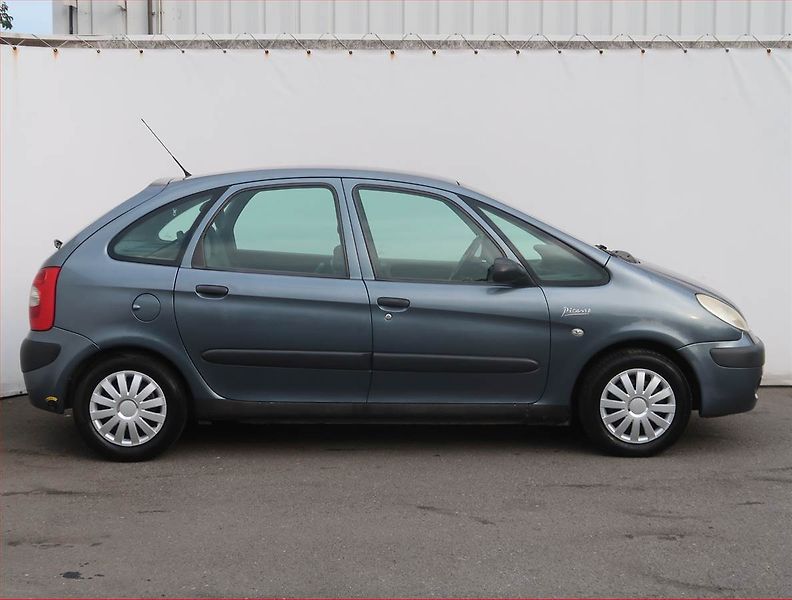 Citroën Xsara Picasso (2008) 1.6 16V, LPG, po STK, Klima - fotka 6 z 15
