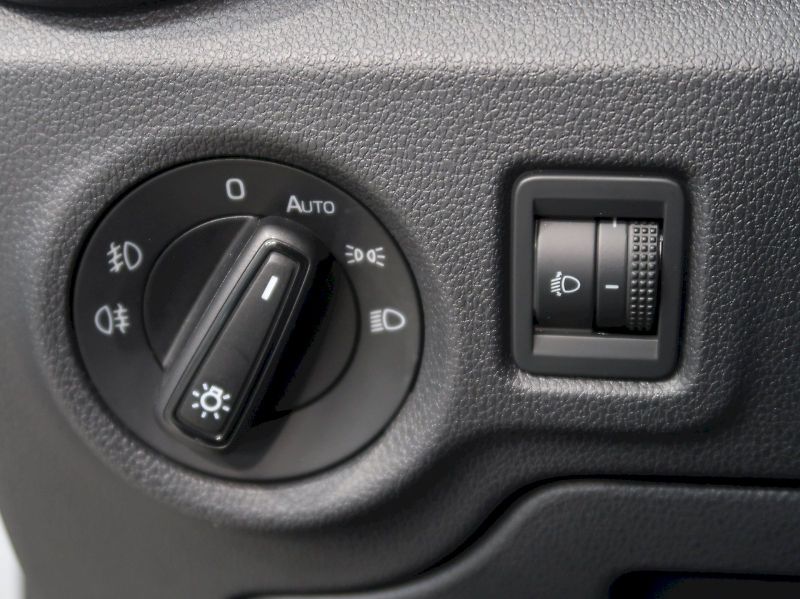 Škoda Fabia (2025) TOP SELECTION 1.0TSI 70KW - fotka 35 z 39