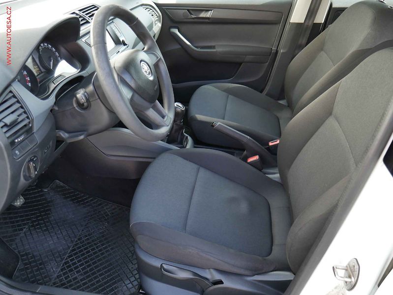 Škoda Fabia (2017) 1.4TDi, AC, park.asist - fotka 9 z 16