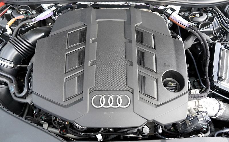 Audi A6 Allroad 55 TDI 257kW Quattro/Matrix - fotka 10 z 48