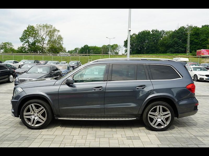 Mercedes-Benz GL 350d, 4Matic, AMG, 7míst, - fotka 3 z 50