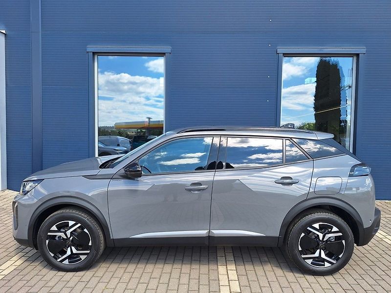 Peugeot 2008 (2025) ALLURE PureTech 130 EAT8 - fotka 2 z 17