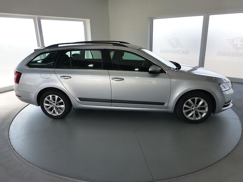 Škoda Octavia (2017) 2,0TDI*NAVIGACE**ALU**PARK.S - fotka 4 z 26