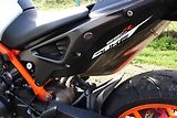 KTM 890 Duke R 121PS ČR 1. maj. - ZADÁNO! - náhled 17
