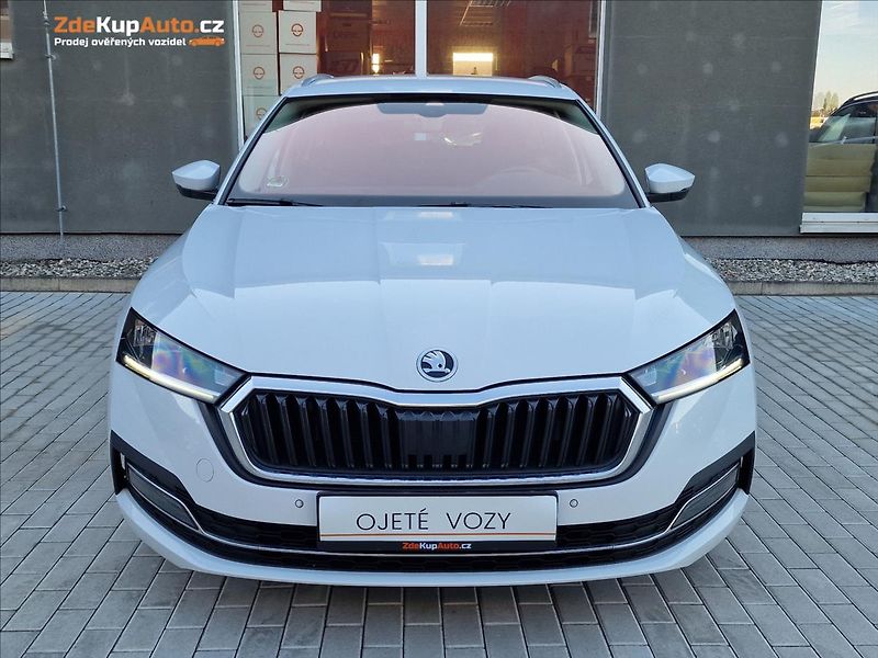 Škoda Octavia 2.0 TDI Style Tažné,ČR,1.Maj. - fotka 4 z 50