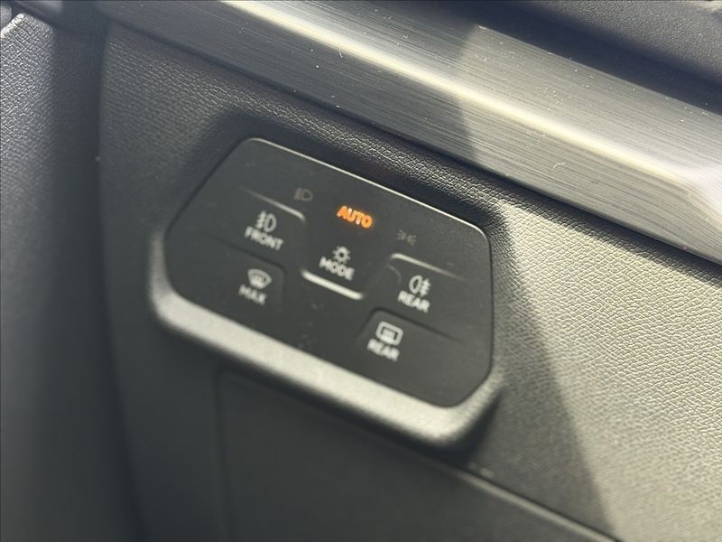 Cupra Formentor 1,5 TSI 110kW DSG NOVÉ ZIMNÍ - fotka 15 z 23