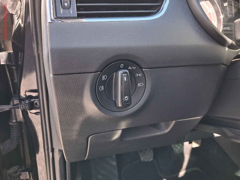 Škoda Octavia (2017) 1.4 TSi, Drive, LED - fotka 15 z 16
