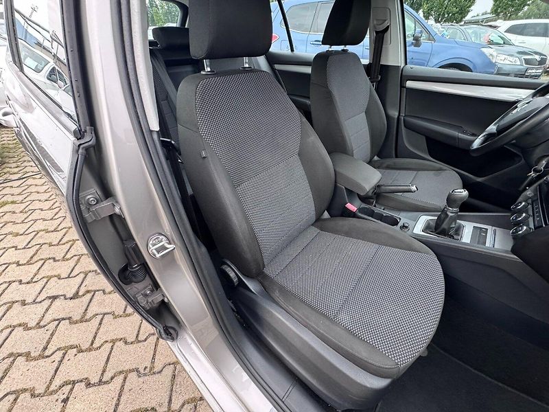 Škoda Octavia (2014) 1,6 TDI 77 KW STK - fotka 40 z 49