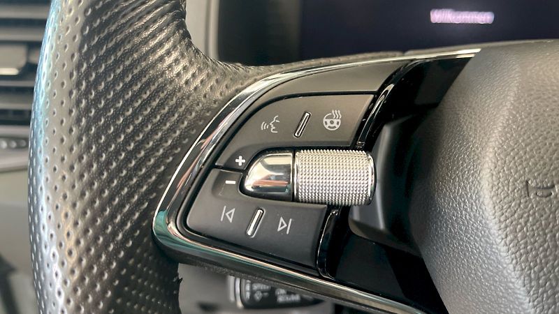 Škoda Karoq (2022) Sportline 1.5 TSI 110kW - fotka 24 z 33