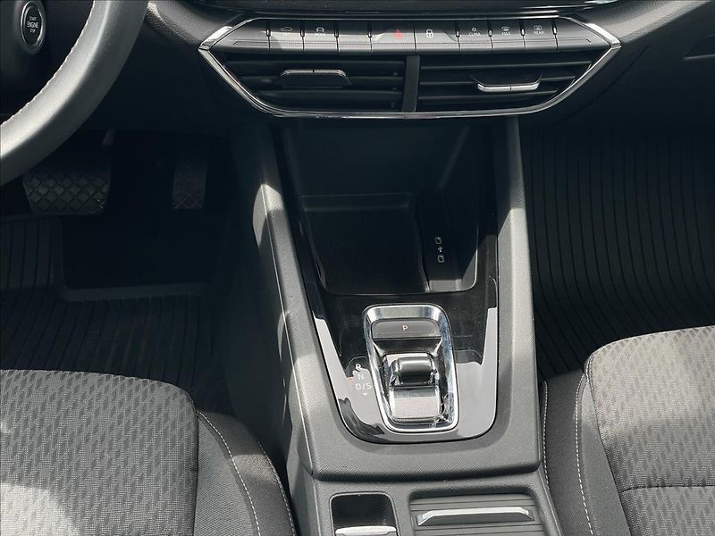 Škoda Octavia 2,0 TDI DSG Combi Style LED - fotka 13 z 24