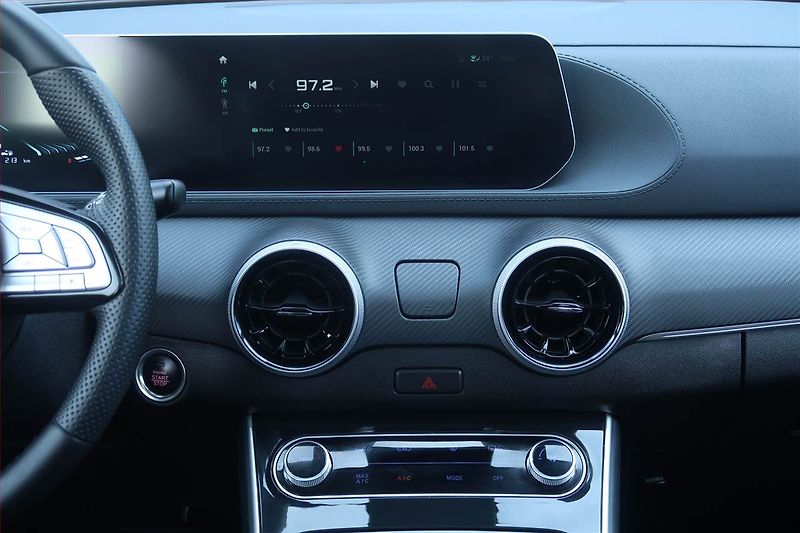 Dongfeng T5 EVO (2024) Exclusive 1.5 Turbo - fotka 12 z 28