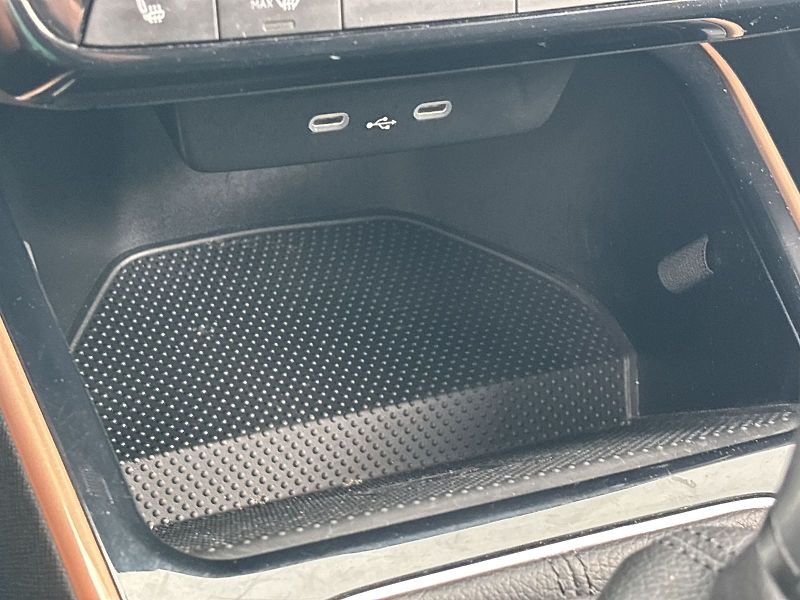 Škoda Fabia (2023) 1.0 TSI Style - fotka 21 z 29