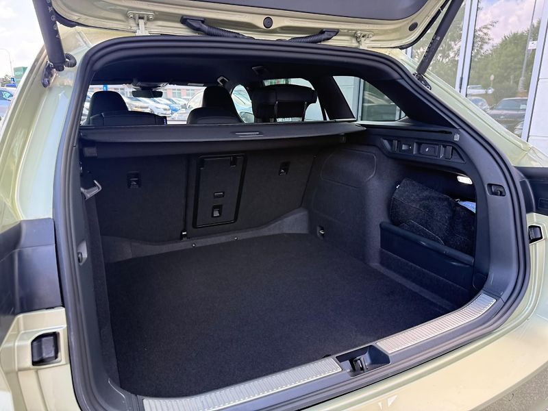 Škoda Superb Sportline 2.0 TDI 110kw DSG Co - fotka 26 z 29