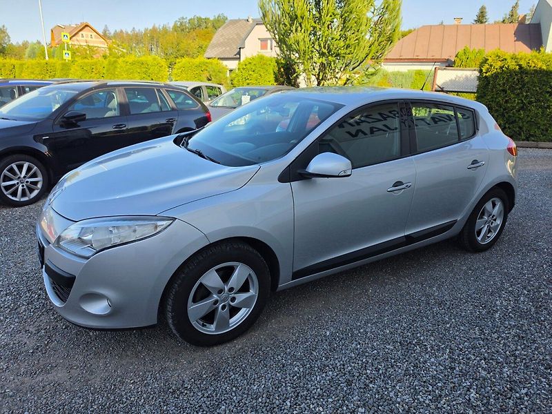 Renault Mégane (2009) 1.6 i Rozvody,TOP - fotka 6 z 27