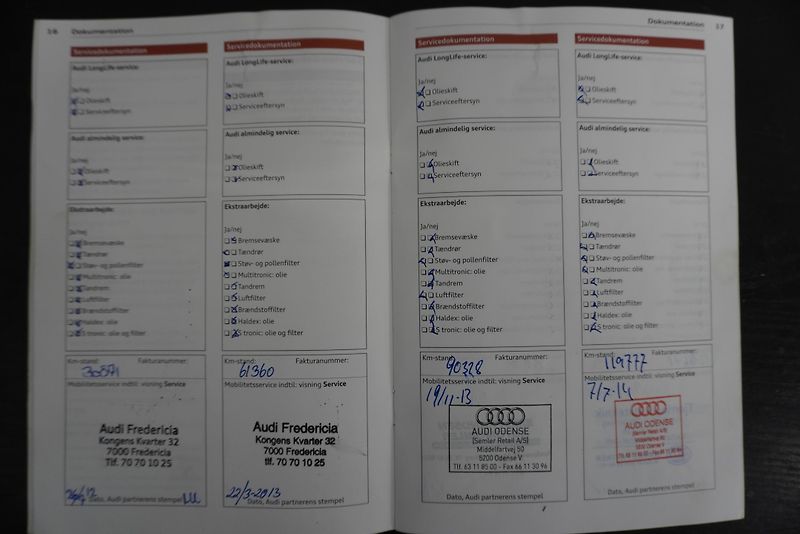 Audi A4 - fotka 29 z 33