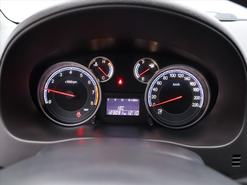 Suzuki SX4 1.6 VVT 88kW 4x4 Klima - fotka 16 z 28