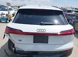 Audi Q8 e-tron (2024) Auto na cestě - náhled 9