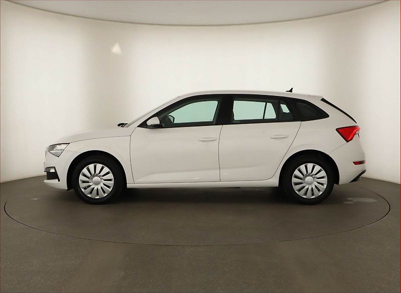 Škoda Scala (2022) Ambition 1.5 TSI, ČR,1.maj - fotka 3 z 12