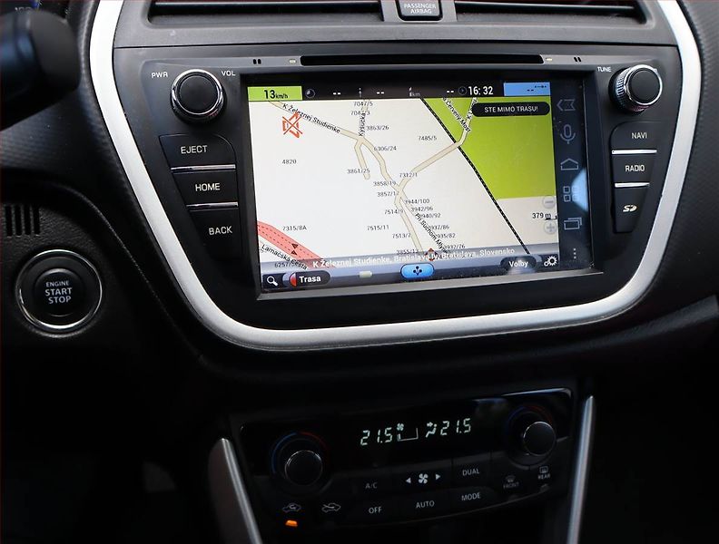 Suzuki SX4 S-Cross (2015) 1.6 VVT, 4X4, Automat - fotka 12 z 18
