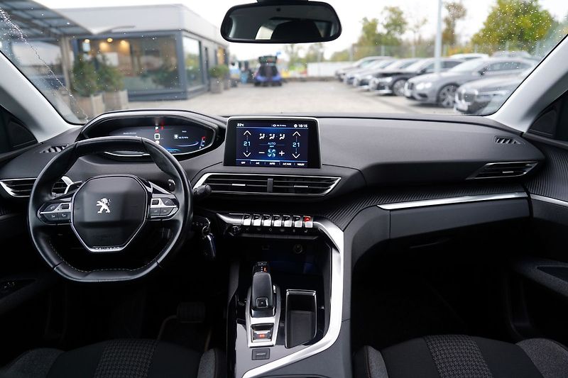 Peugeot 5008 1.6 HDI automat/88KW/7MÍST/ČR - fotka 24 z 44