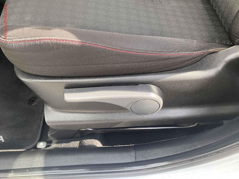 Kia Venga (2018) 1.4 CVVT, Attract - fotka 14 z 16