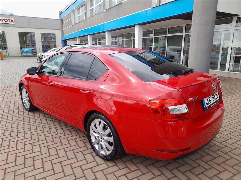 Škoda Octavia 1,5 TSi Ambition - fotka 7 z 18
