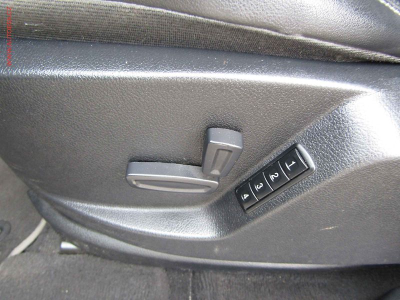Ford Galaxy (2010) 2.0 TDCi, 2.maj, TZ, p.čidla - fotka 12 z 21