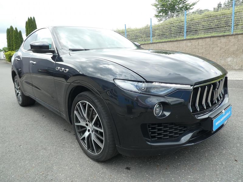 Maserati Levante SQ4 3,0i 316kW 4x4 ERMENEGILDO - fotka 2 z 16