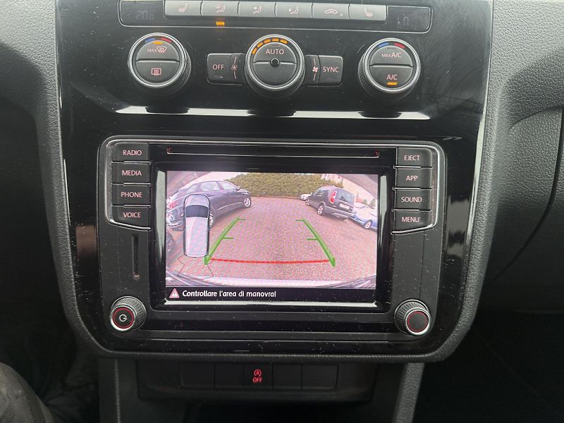 Volkswagen Caddy Maxi 1.4 TGi 81kW - fotka 14 z 20