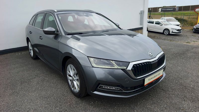 Škoda Octavia (2023) OCT.COM M-HEV STY TS 110/1.5 A - fotka 8 z 34