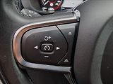 Volvo XC60 B4 145kW AWD Momentum Pro,ČR - náhled 23
