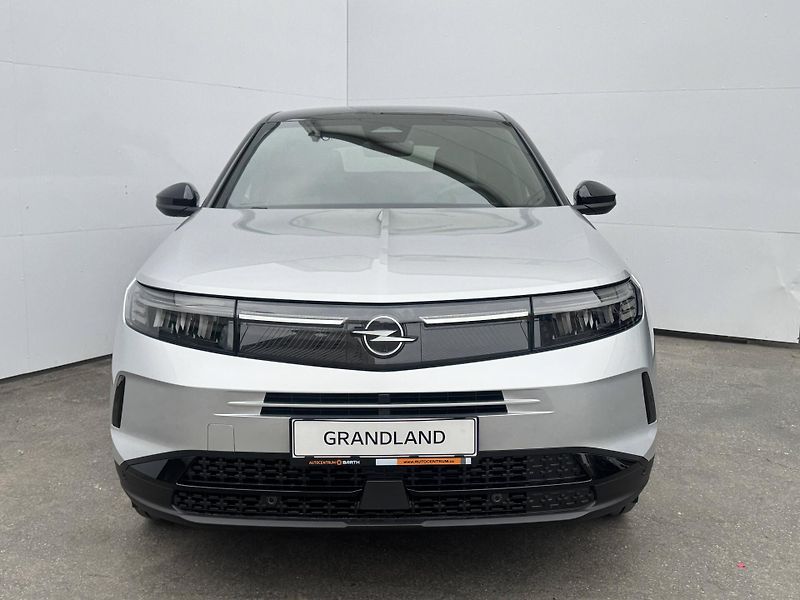 Opel Grandland (2026) GS Hybrid TURBO eDCT6 1.2 TURB - fotka 2 z 23