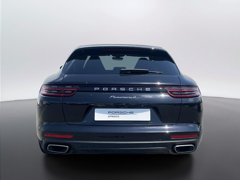 Porsche Panamera (2020) 4 SportTurismo - fotka 4 z 28