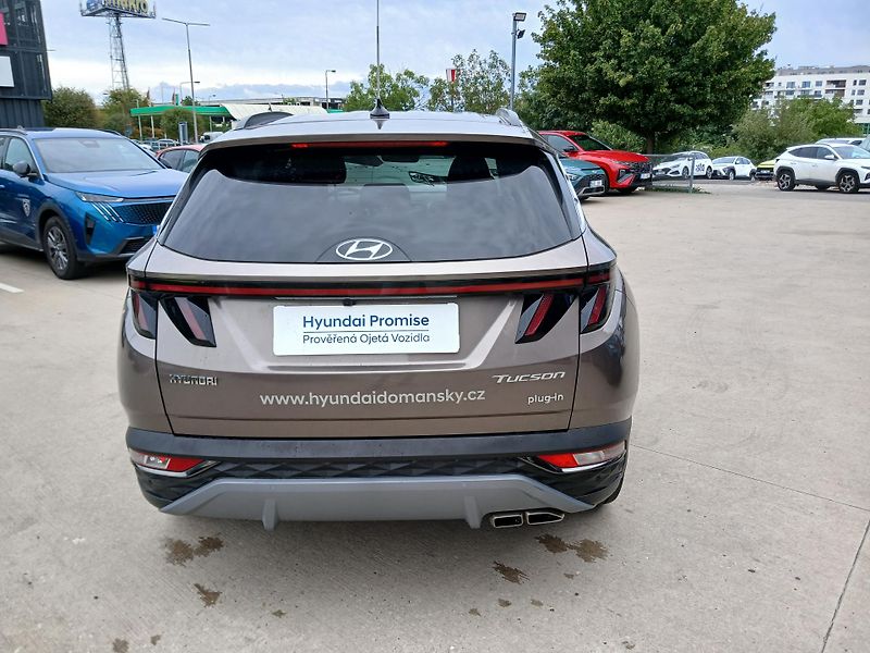 Hyundai Tucson Plug-in Hybrid1,6 T-GDI 4x4 AT - fotka 4 z 20